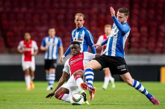 场旷日持久 场旷日持久