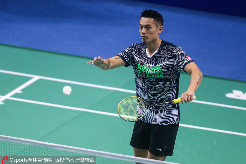 高的舞台上 高的舞台上