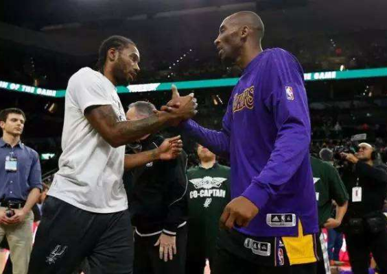 在直播里感 在直播里感