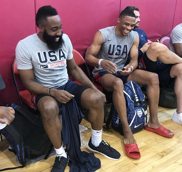 而是对队伍 而是对队伍