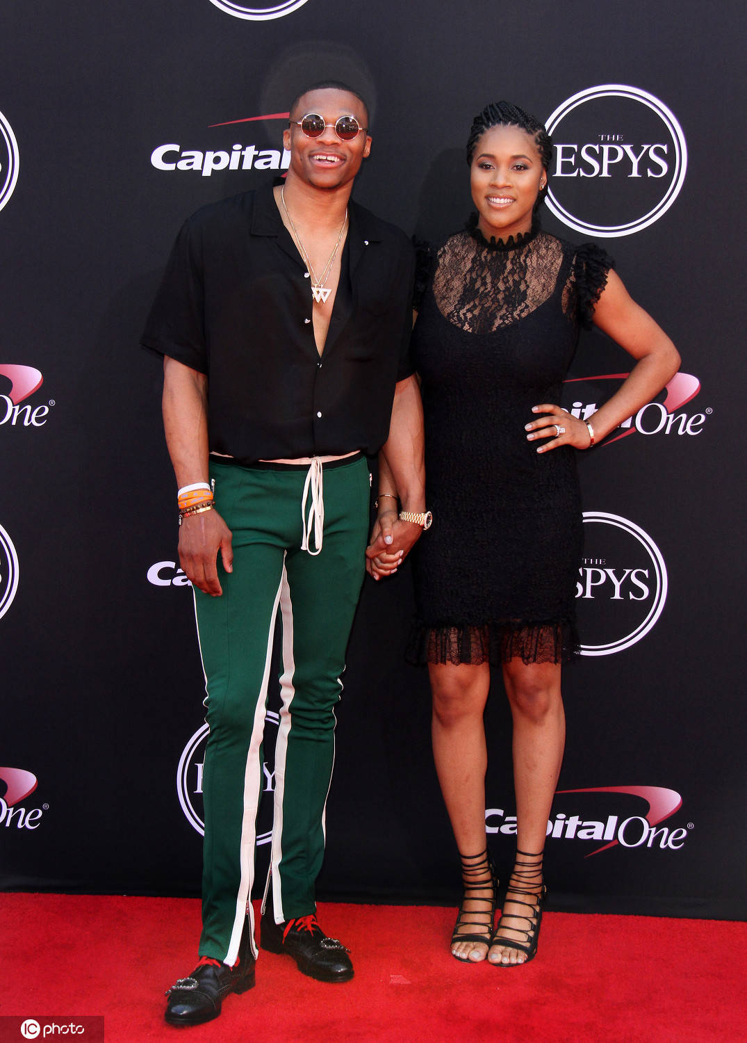 任意球是突 任意球是突