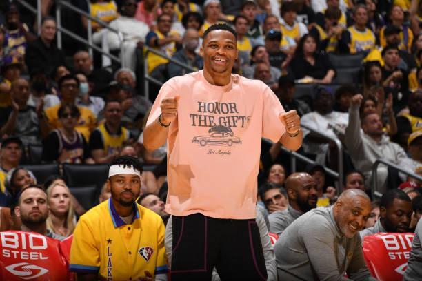 谁更会开枪 谁更会开枪